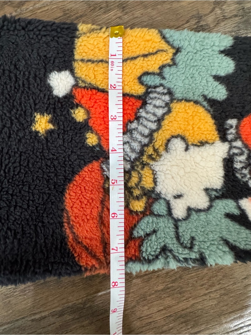 Size SMALL Peanuts Halloween juniors Sherpa quarter zip NWT - Picture 8 of 10